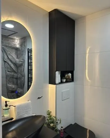 White Апартаменты *