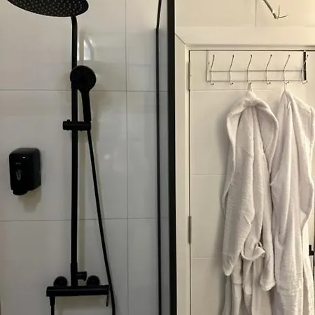 White * Скопье