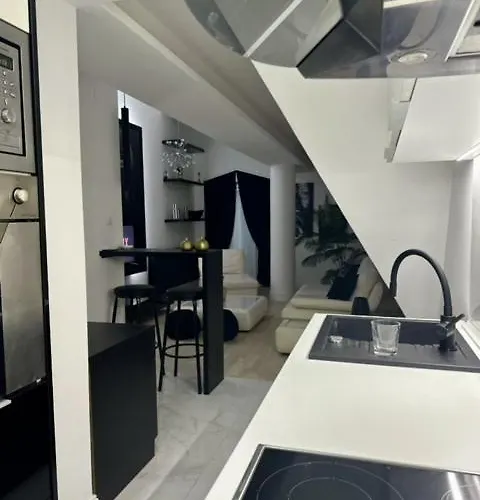 White Apartment Skopje